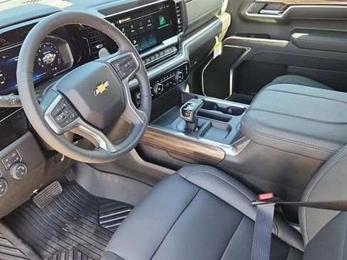 New 2026 Chevrolet Silverado 1500 LT AWD/4WD image 7