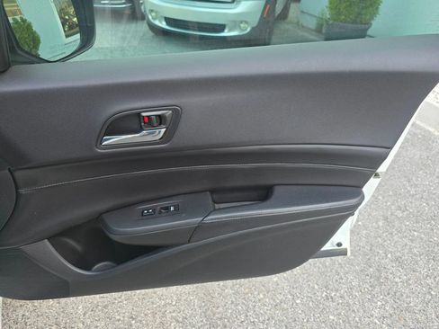 Used 2014 Acura ILX FWD image 19