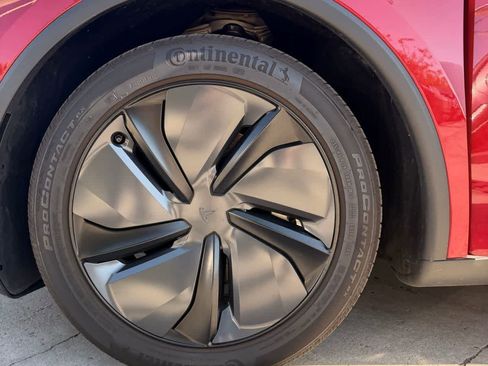 Used 2026 Tesla Model Y AWD image 20