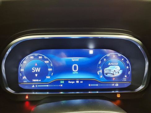 Used 2022 Chevrolet Tahoe RST image 25