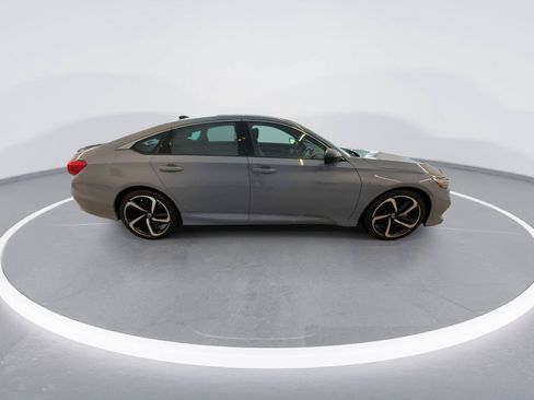 Used 2022 Honda Accord Sport image 8