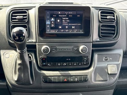 Used 2023 RAM ProMaster 3500 FWD image 10