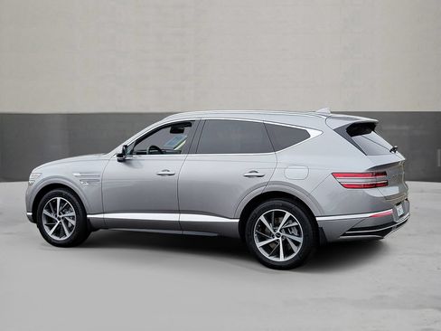 Certified 2026 Genesis GV80 2.5T Select AWD/4WD image 32