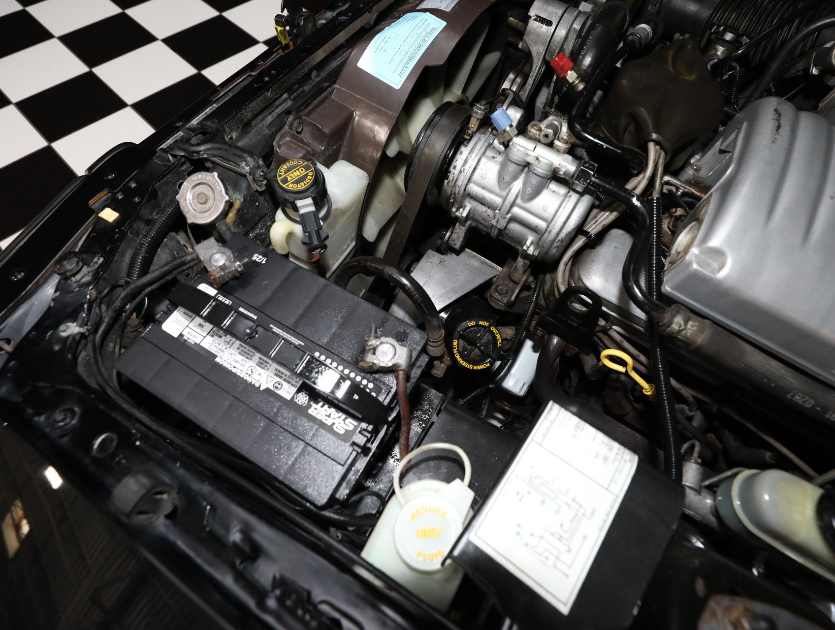 Used 1987 Ford Mustang GT RWD image 78