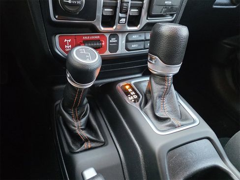 Used 2021 Jeep Gladiator Mojave image 21