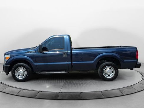 Used 2016 Ford F250 XL RWD image 2