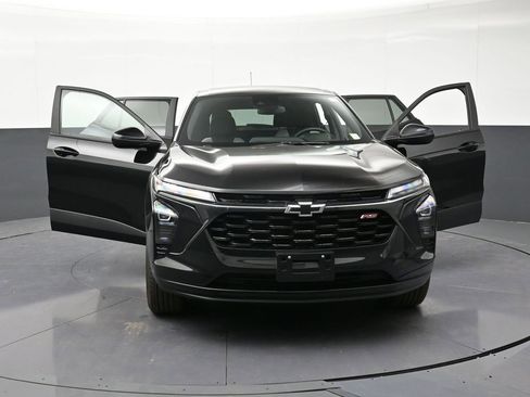 Used 2024 Chevrolet Trax RS w/ Driver Confidence Package image 36