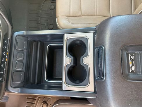 Used 2017 GMC Sierra 1500 Denali w/ Denali Ultimate Package AWD/4WD image 20