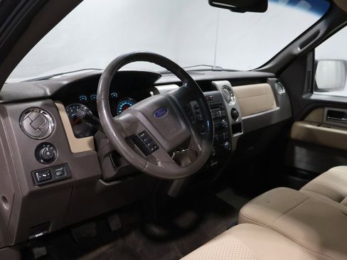 Used 2010 Ford F150 XLT image 16