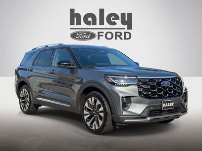 Certified 2026 Ford Explorer Platinum w/ LUX Leather Package