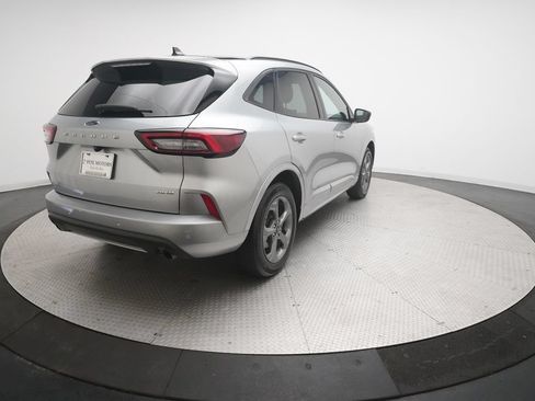 Used 2024 Ford Escape ST-Line w/ Tech Pack #1 AWD/4WD image 13