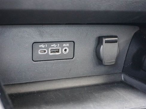 Used 2024 Nissan Altima 2.5 SV image 23