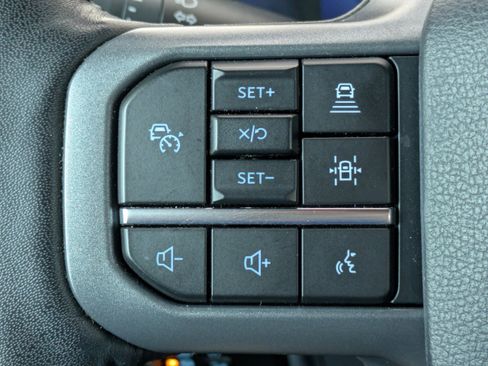 Used 2024 Ford F150 Lariat w/ Bed Utility Package AWD/4WD image 25