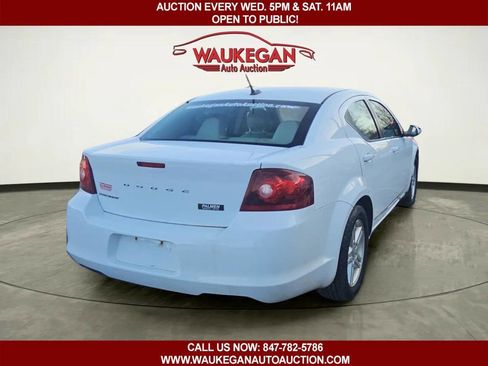 Used 2011 Dodge Avenger Mainstreet w/ Cold Weather Group image 4