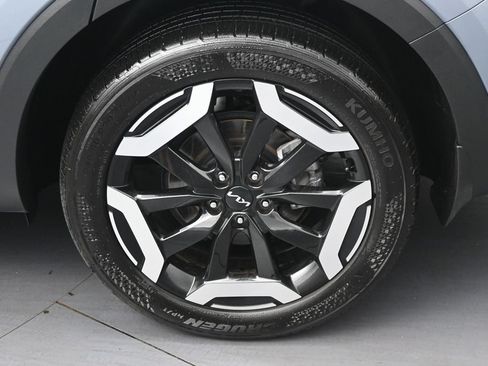 Used 2025 Kia Telluride S FWD image 38
