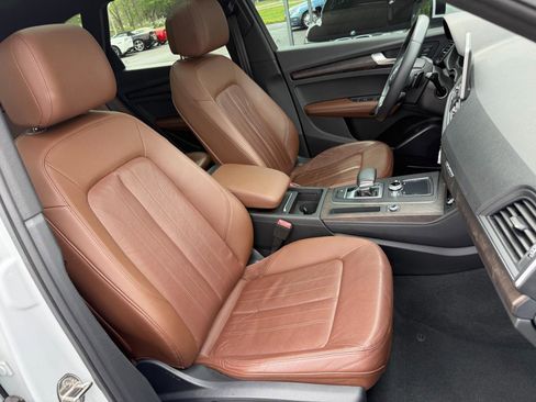 Used 2019 Audi Q5 2.0T Premium Plus w/ Premium Plus Package image 33