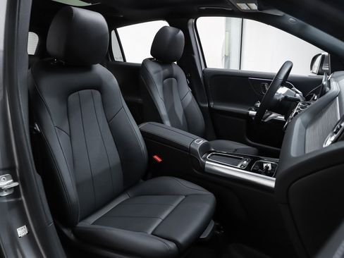 New 2026 Mercedes-Benz GLA 250 4MATIC image 10