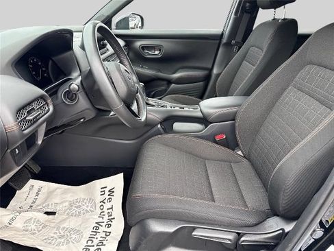 Used 2024 Honda HR-V Sport image 5