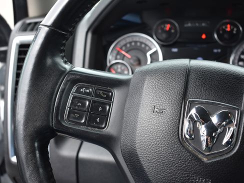 Used 2018 RAM 1500 Big Horn image 15