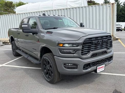 New 2026 RAM 2500 Big Horn AWD/4WD image 30
