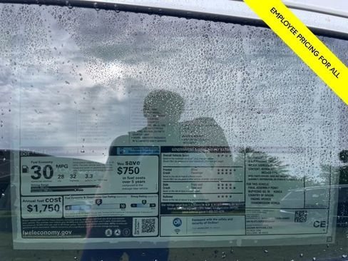 New 2025 Buick Envista Avenir image 8