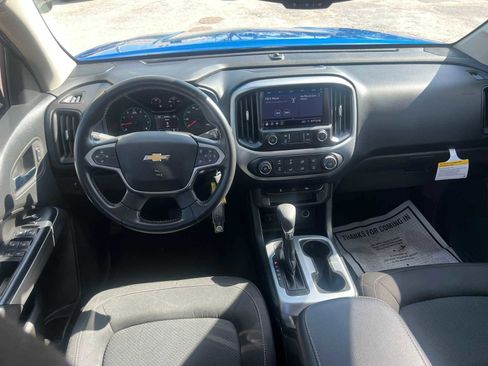 Used 2022 Chevrolet Colorado LT w/ LT Convenience Package image 23