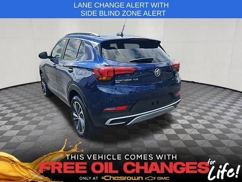 Used 2023 Buick Encore GX Select w/ Safety Package II image 3