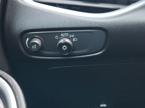 Used 2024 Chevrolet Malibu LT image 11