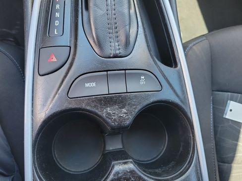 Used 2018 Chevrolet Volt LT w/ Comfort Package FWD image 26