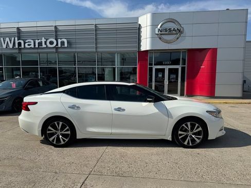 Used 2017 Nissan Maxima Platinum FWD image 8