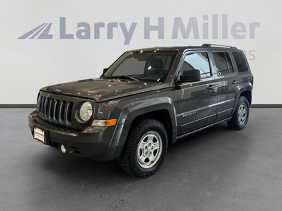 Used 2017 Jeep Patriot Sport w/ Power Value Group