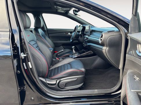 Used 2023 Kia Forte GT image 10