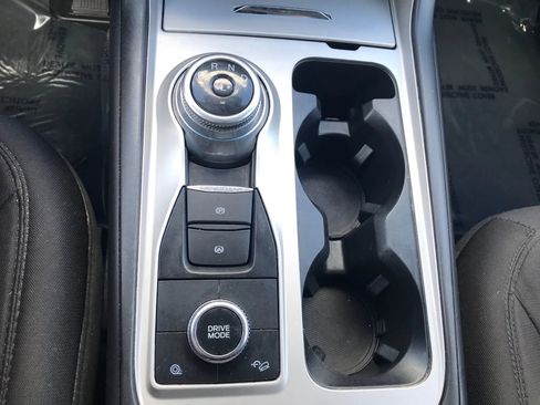 Used 2022 Ford Explorer XLT image 29