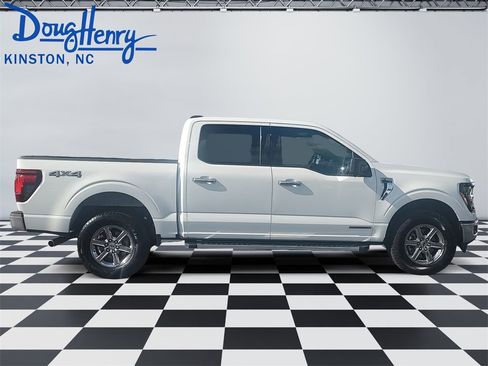 Used 2024 Ford F150 XLT w/ Mobile Office Package image 6