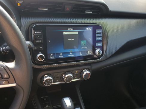 Certified 2023 Nissan Kicks SV image 25