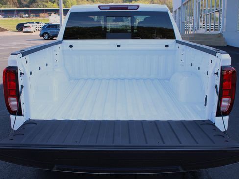 New 2026 GMC Sierra 1500 Elevation w/ Preferred Package image 12