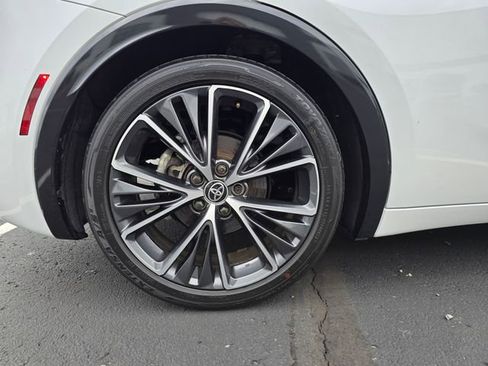 Used 2023 Toyota Prius XLE image 29