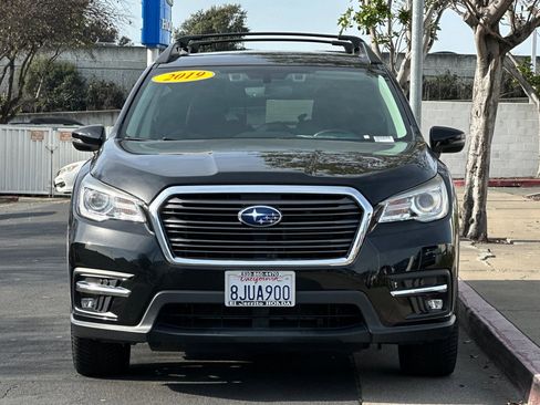 Used 2019 Subaru Ascent Limited w/ Popular Package #3 image 8