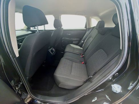 Used 2025 Honda HR-V LX image 22