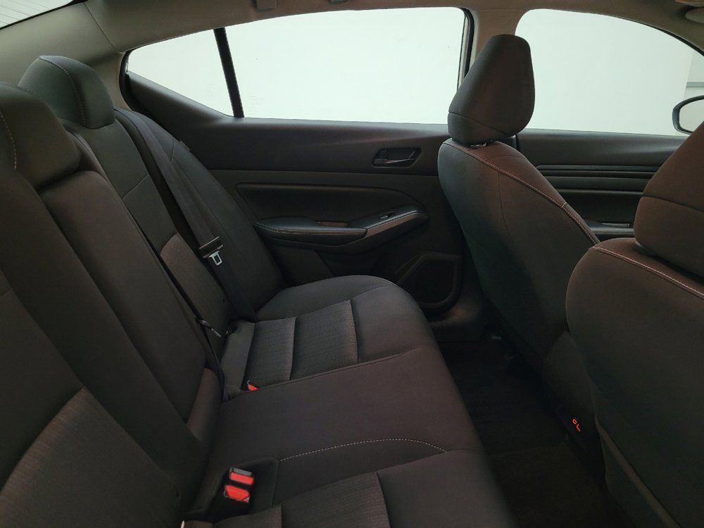 Used 2025 Nissan Altima 2.5 SV FWD image 19