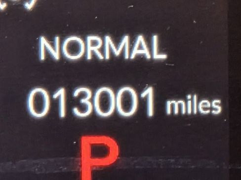 Used 2026 Honda HR-V LX image 28