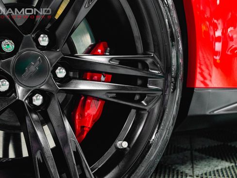 Used 2021 Chevrolet Camaro ZL1 RWD image 68