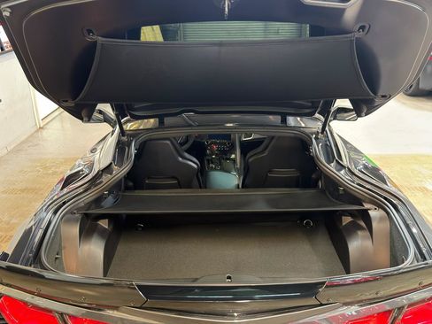 Used 2017 Chevrolet Corvette Z06 RWD image 25