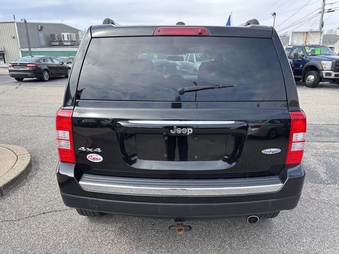 Used 2017 Jeep Patriot High Altitude image 9