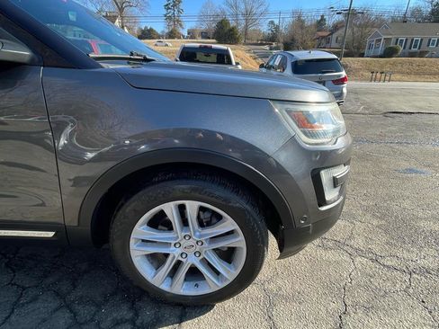Used 2016 Ford Explorer Limited w/ Equipment Group 301A image 12