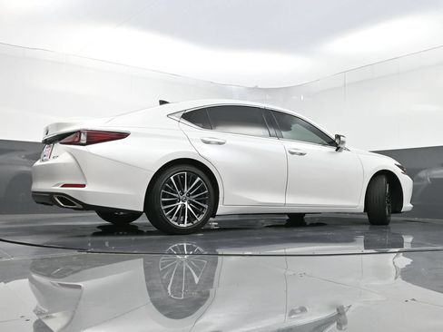 Used 2023 Lexus ES 350 w/ Premium Package FWD image 33