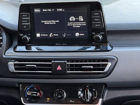 Used 2023 Kia Seltos LX image 14