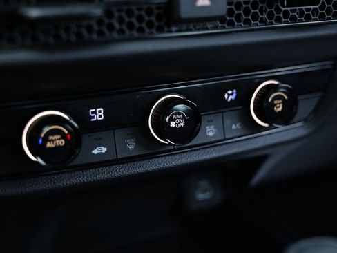 Certified 2023 Honda HR-V LX image 37