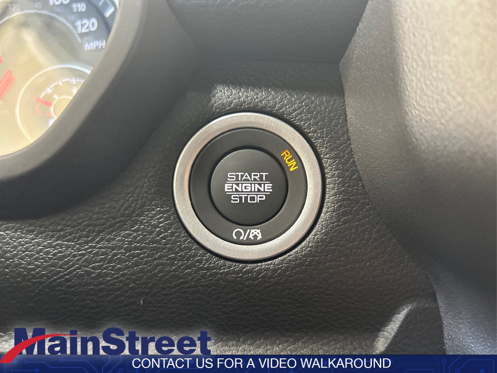 Used 2026 RAM 1500 Express AWD/4WD image 29