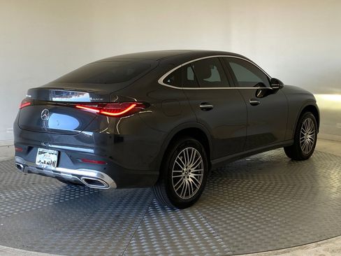 Used 2024 Mercedes-Benz GLC 300 4MATIC image 8